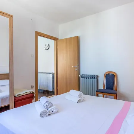 Semesterbostad Veliko Brdo-vrcani Bb Iii