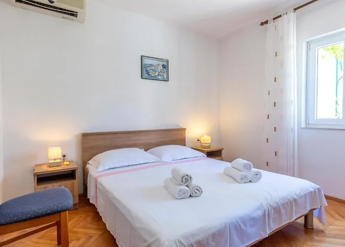 Veliko Brdo-vrcani Bb Iii Makarska