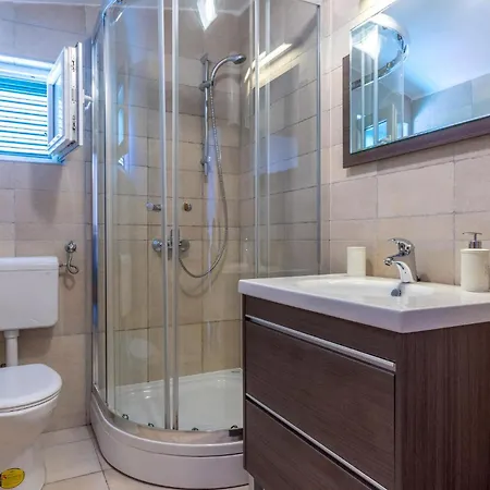 Veliko Brdo-vrcani Bb Iii Ferienhaus Makarska