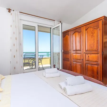 Veliko Brdo-vrcani Bb Iii *