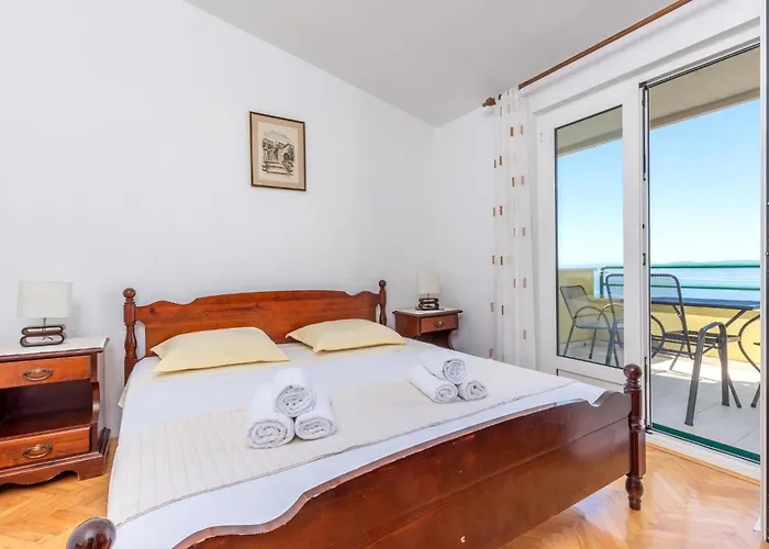 Veliko Brdo-vrcani Bb Iii Tatil Evi *